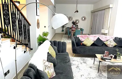 Villa - 4 Bedrooms - 5 Bathrooms for rent in Nad Al Sheba Villas - Nad Al Sheba 3 - Nad Al Sheba - Dubai