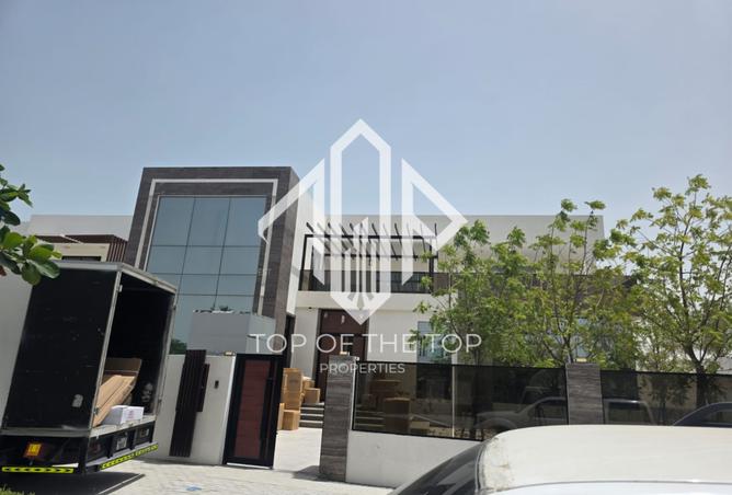 132030720 - Property Image 2