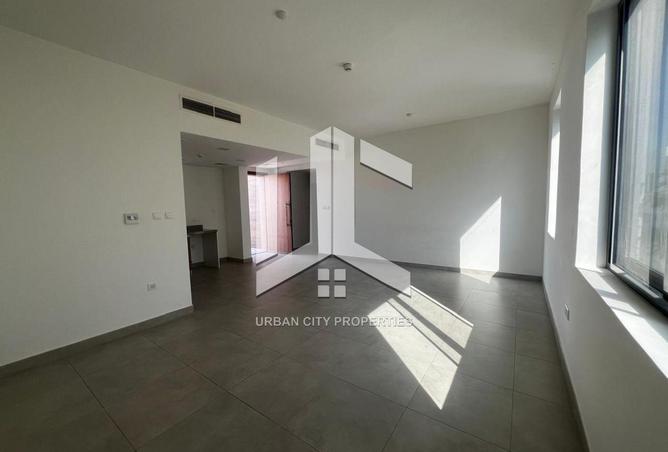 111403934 - Property Image 3