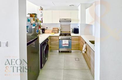Apartment - 1 - 1 for sale in SOL Bay - Business Bay - Dubai