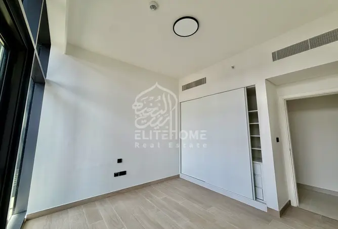 162813180 - Property Image 3