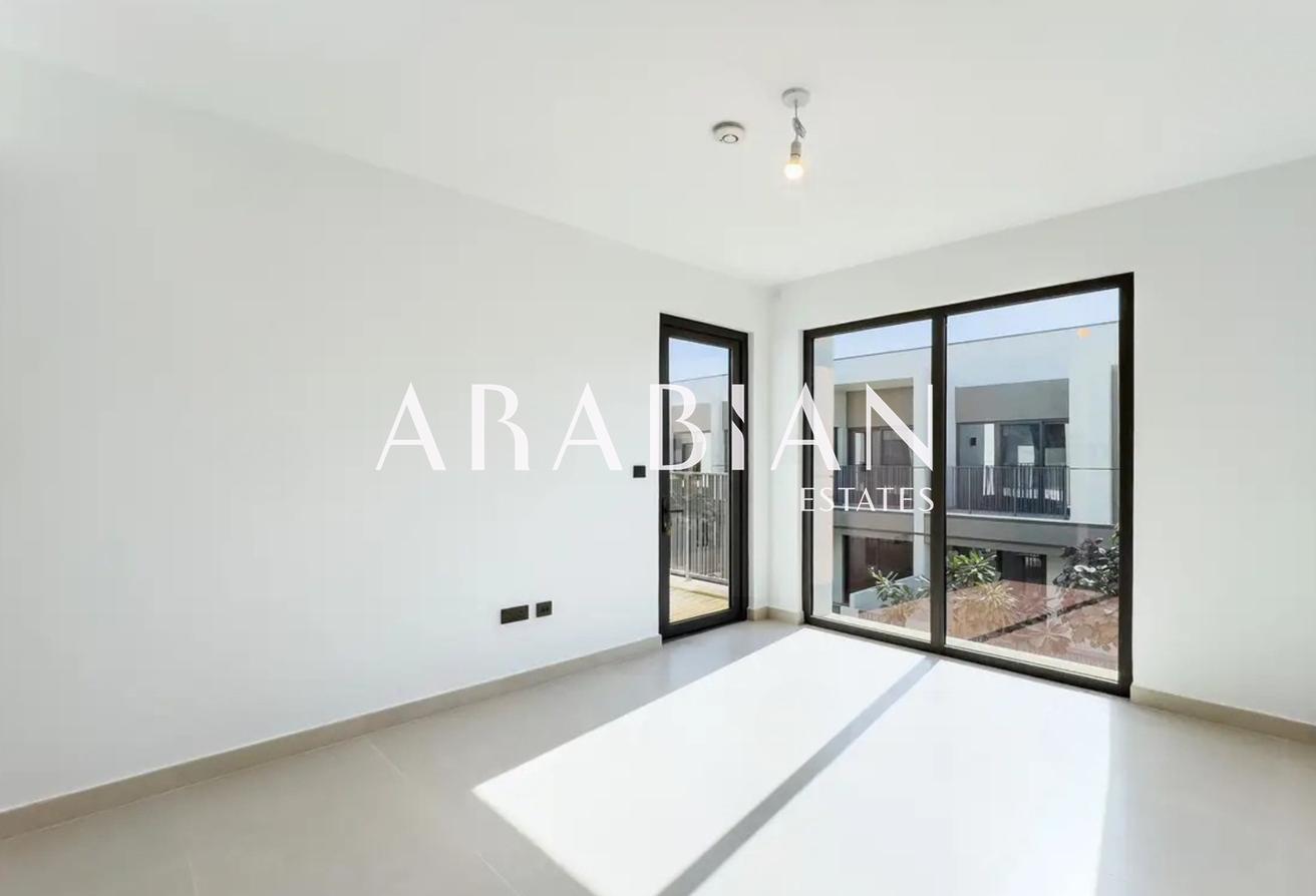 Twin Villa | Brand New | Vacant Now photo 11