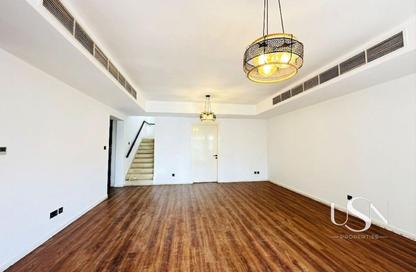 Villa - 3 Bedrooms - 3 Bathrooms for rent in Springs 15 - The Springs - Dubai