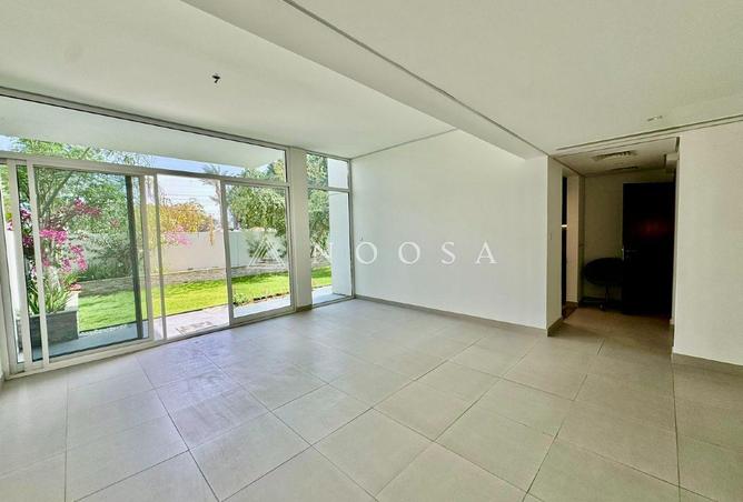 65168339 - Property Image 3