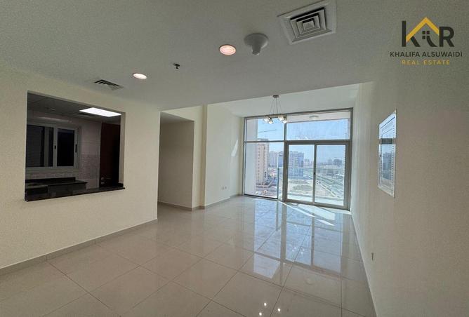 78998159 - Property Image 2