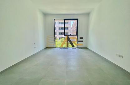 Apartment - Studio - 1 for rent in Tiraz 2 - Aljada - Sharjah Apartment - Studio - 1 for rent in Tiraz 2 - Aljada - Sharjah