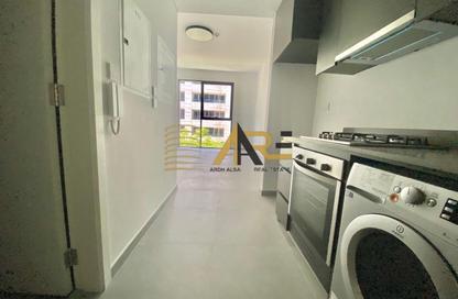 Apartment - Studio - 1 for rent in Tiraz 2 - Aljada - Sharjah