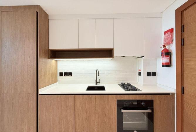 81112489 - Property Image 3