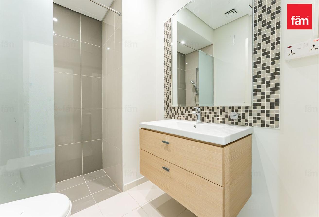 Vastu Compliance /Semi Detached Negotiable photo 9