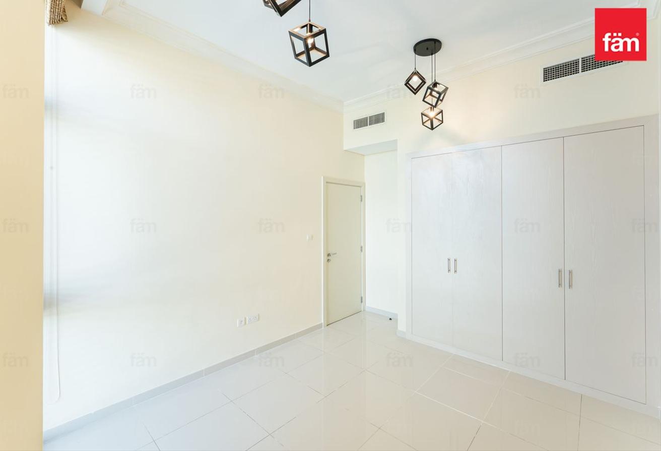 Vastu Compliance /Semi Detached Negotiable photo 12