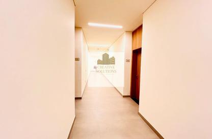 Apartment - 3 Bedrooms - 3 Bathrooms for rent in The Gardens Building 31 - The Gardens Buildings - The Gardens - Dubai Apartment - 3 Bedrooms - 3 Bathrooms for rent in The Gardens Building 31 - The Gardens Buildings - The Gardens - Dubai