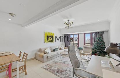 Apartment - 1 Bedroom - 2 Bathrooms for rent in Le Grand Chateau B - Le Grand Chateau - District 10 - Jumeirah Village Circle - Dubai
