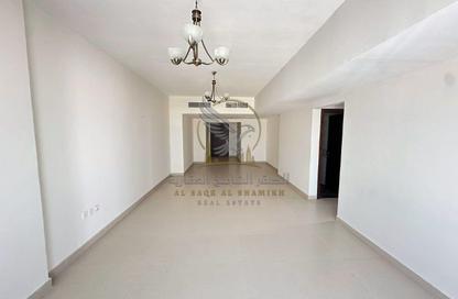 Apartment - 2 - 3 for rent in Al Majaz 1 - Al Majaz - Sharjah