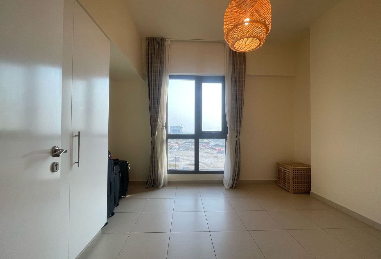 2 bedroom apartment in Zahra Apartments 2A, Town Square: 17