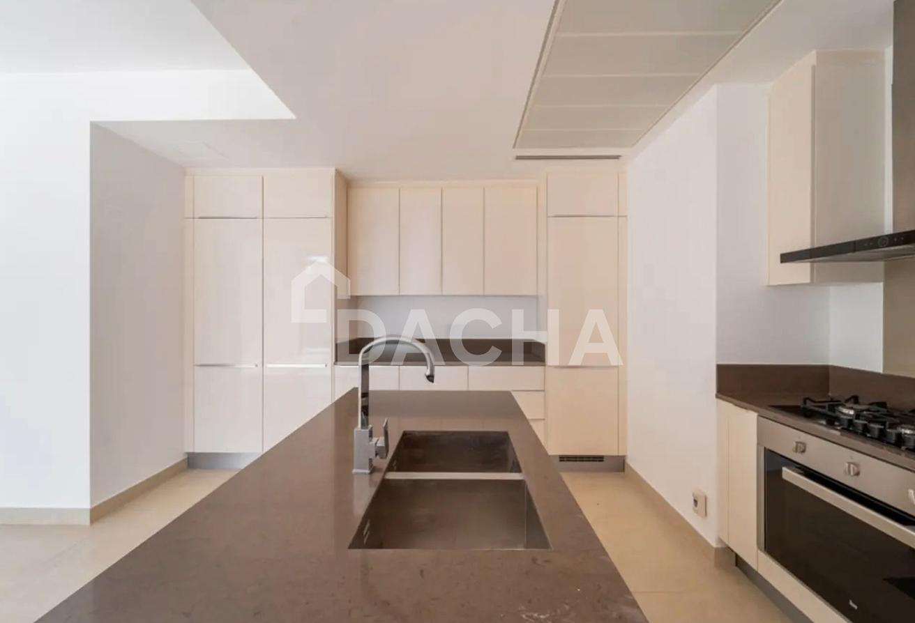 Available | Full Marina view | Unfurnished 3BR photo 5