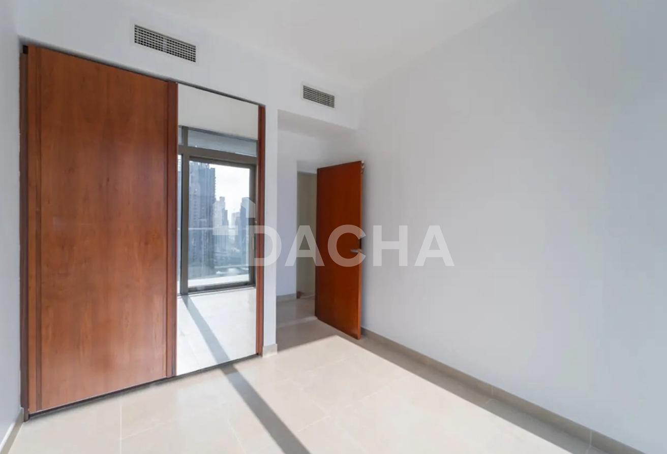 Available | Full Marina view | Unfurnished 3BR photo 9