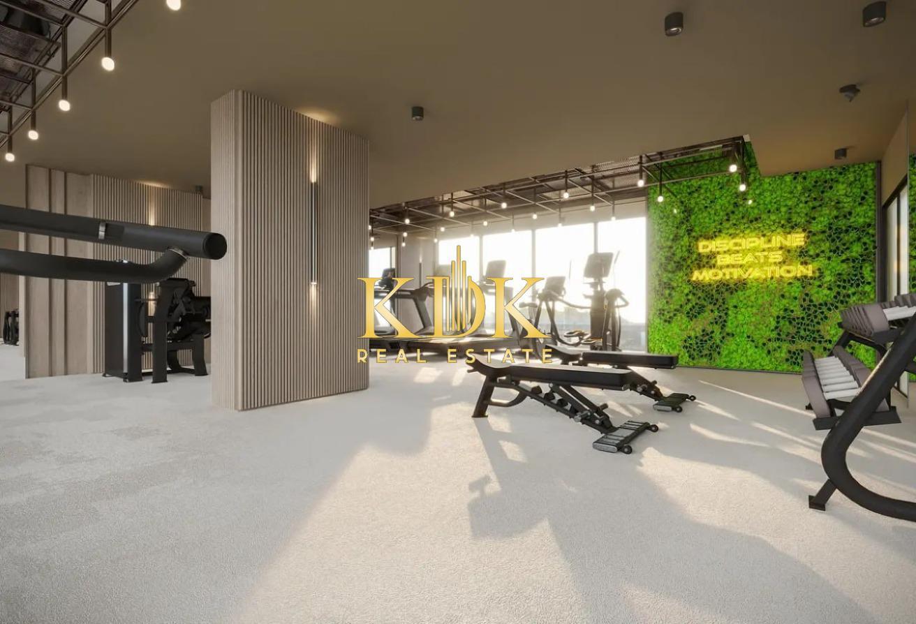 Fully Furnished | Brand NEW | Great Location photo 6