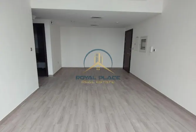 156903087 - Property Image 3