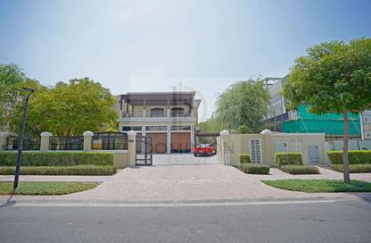 Villa - 6 Bedrooms - 4 Bathrooms for rent in Sector HT - Emirates Hills - Dubai Villa - 6 Bedrooms - 4 Bathrooms for rent in Sector HT - Emirates Hills - Dubai