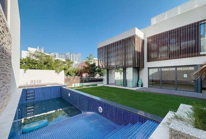 75021180 - Property Main Image