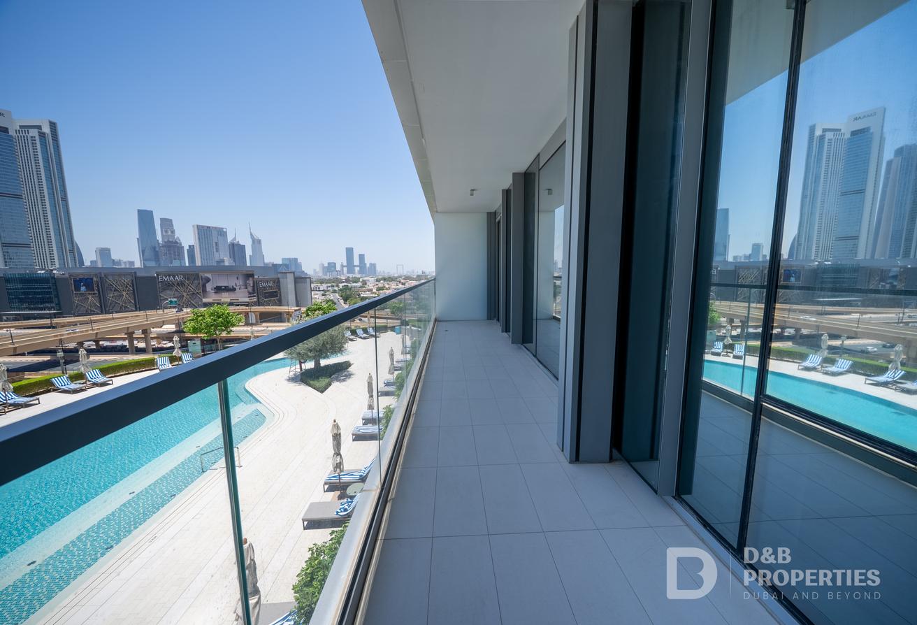BURJ KHALIFA VIEW | MAID ROOM | LOWER FLOOR photo 24