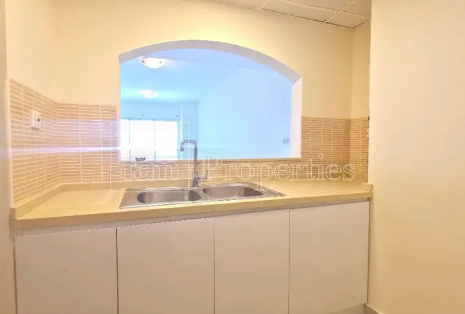 130210232 - Property Image 3