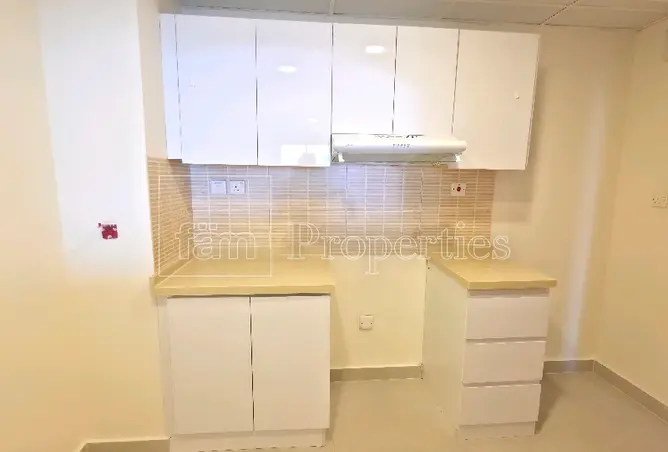 130210232 - Property Image 2