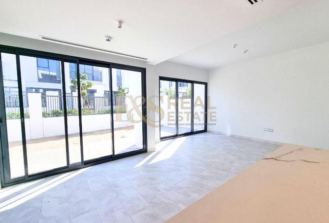 77367407 - Property Main Image