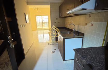 Apartment - Studio - 1 Bathroom for rent in Lootah Residence 2 - International City Phase 2 - Al Warsan 4 - Al Warsan - Dubai