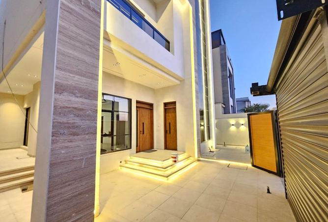 67427669 - Property Image 2