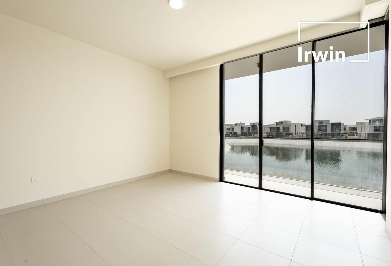 Close To Amenities | Large Basement | Vacant photo 25