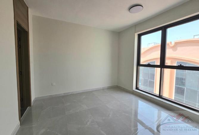 111403835 - Property Image 2