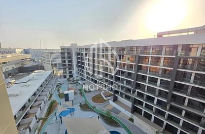 Apartment - 1 Bedroom - 1 Bathroom for sale in The Gate - Masdar City - Abu Dhabi