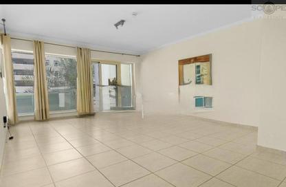 Apartment - 1 - 1 for rent in Al Majara 1 - Al Majara Towers - Dubai Marina - Dubai
