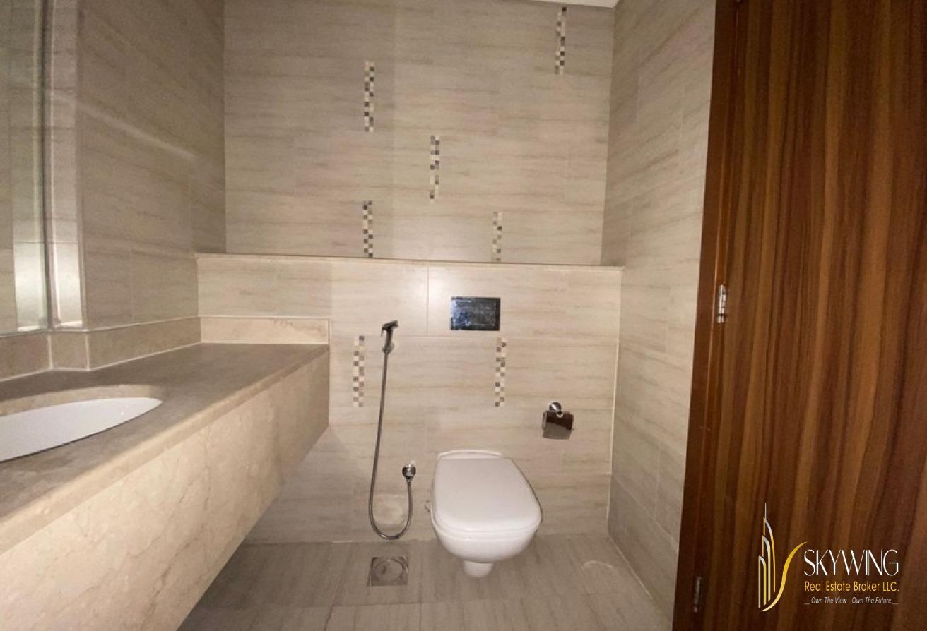 SPACIOUS 1BR | BALCONY | HIGH FLOOR photo 18