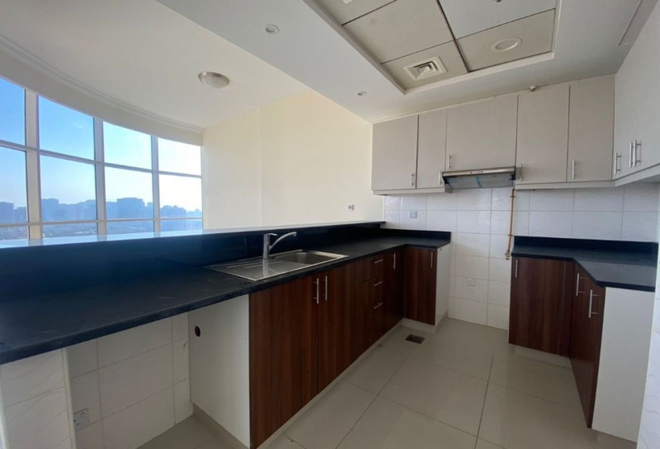 SPACIOUS 1BR | BALCONY | HIGH FLOOR gallery image