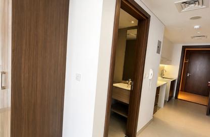 Apartment - Studio - 1 Bathroom for rent in Al Hamriyah - Sharjah
