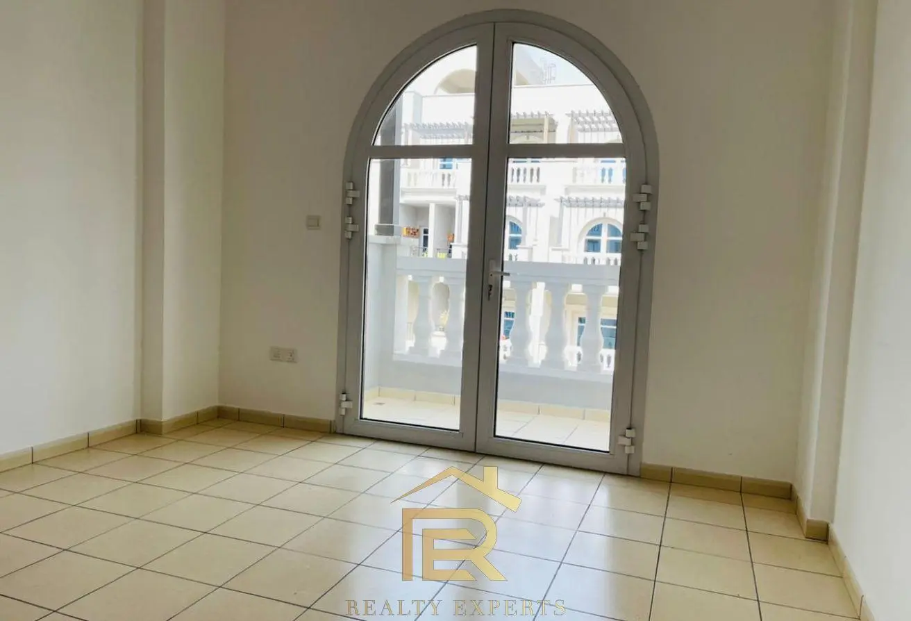 104670464 - Property Main Image