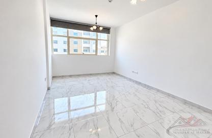 Apartment - 1 - 1 for rent in Muwaileh 29 Building - Muwaileh - Sharjah