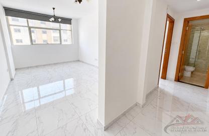 Apartment - 1 - 1 for rent in Muwaileh 29 Building - Muwaileh - Sharjah