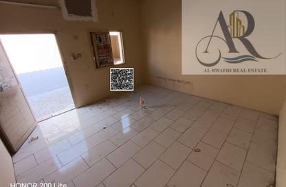 Labor Camp - Studio - 7+ for rent in Al Jurf Industrial 1 - Al Jurf Industrial - Ajman