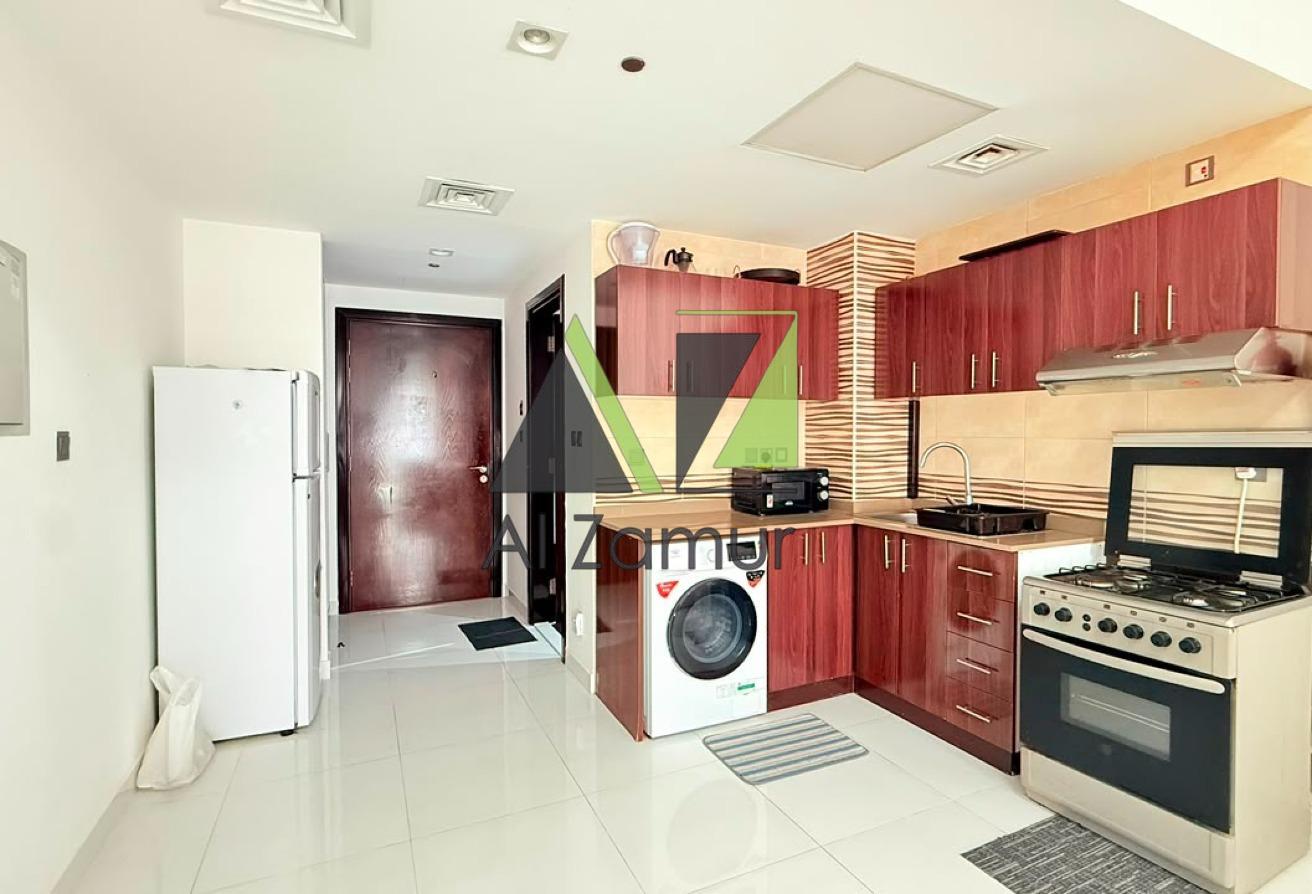 SPACIOUS STUDIO | FURNISHED |12 CHEQUES |OPEN VIEW photo 8