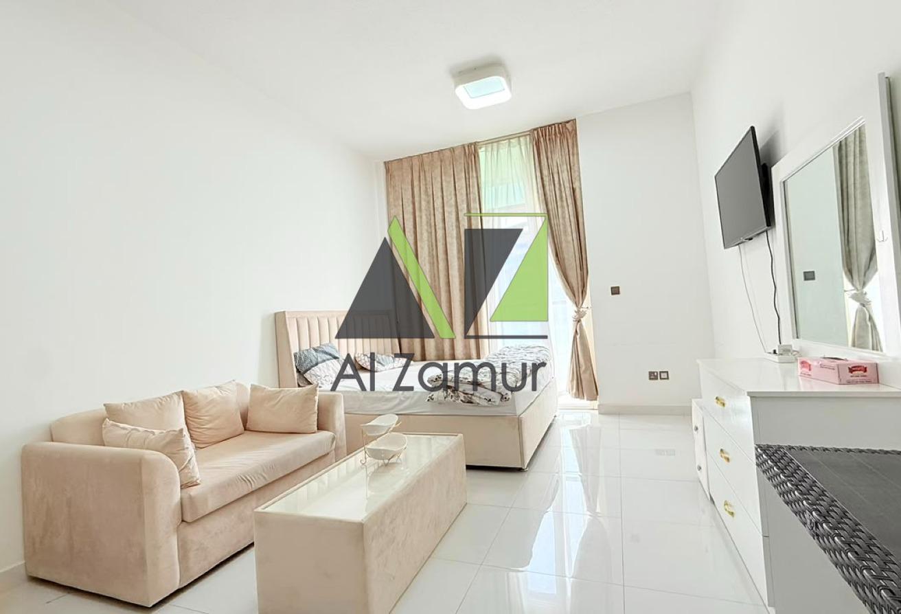 SPACIOUS STUDIO | FURNISHED |12 CHEQUES |OPEN VIEW photo 5