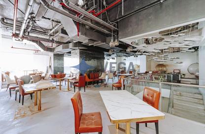 Retail - Studio - 1 Bathroom for rent in Bay Central 3 - Dubai Marina - Dubai