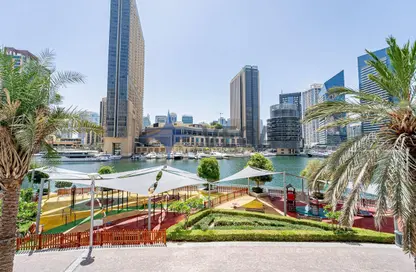 Retail - Studio - 1 Bathroom for rent in Bay Central 3 - Dubai Marina - Dubai