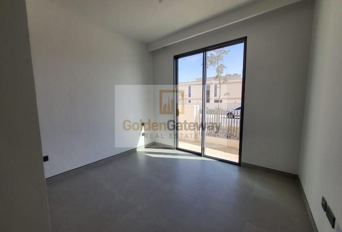 112744087 - Property Image 3