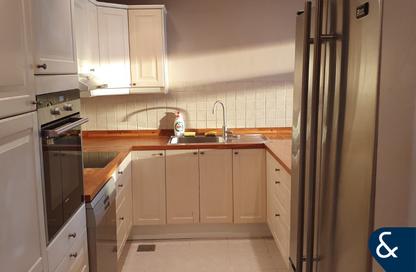 Apartment - 3 - 3 for rent in Al Ghaf 3 - Al Ghaf - Greens - Dubai