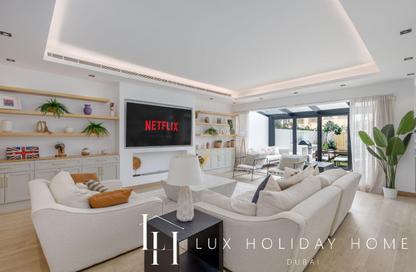 Villa - 3 Bedrooms - 2 Bathrooms for rent in Springs 10 - The Springs - Dubai Villa - 3 Bedrooms - 2 Bathrooms for rent in Springs 10 - The Springs - Dubai