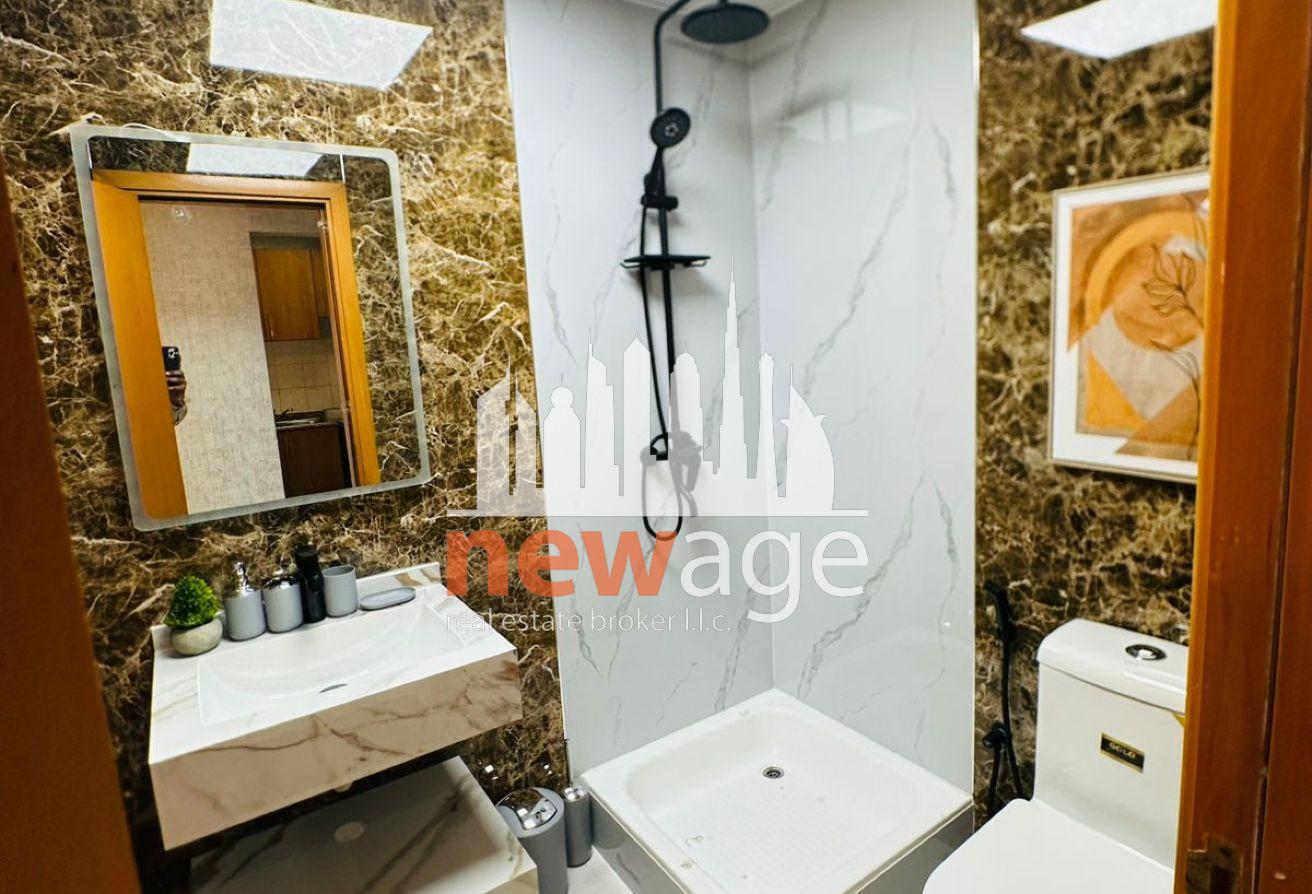 Furnished Studio Apartment in Dubai Land photo 12