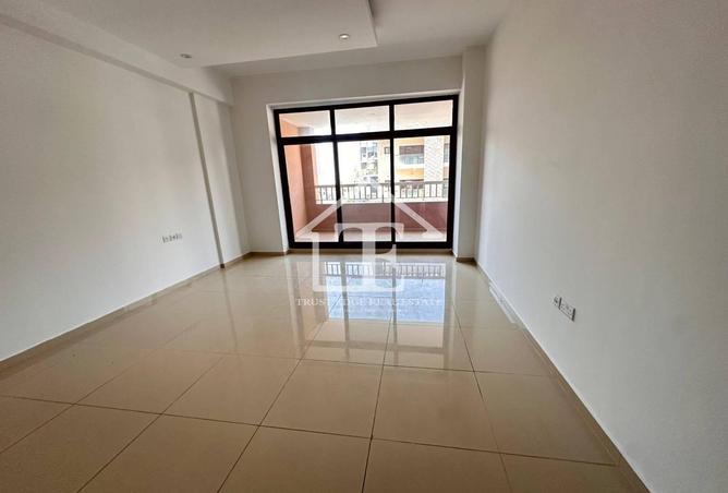 82351199 - Property Main Image